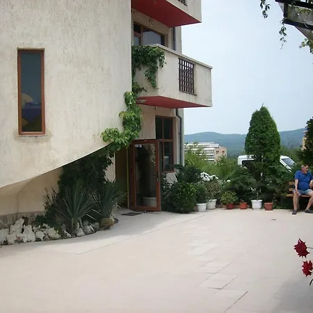 Neven