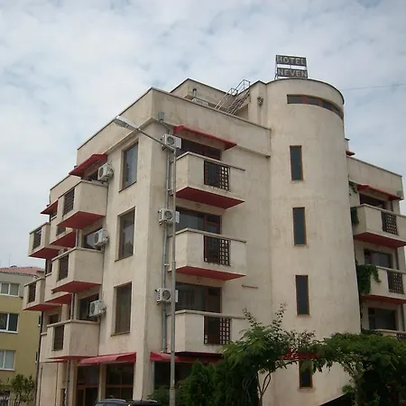 Neven Hotel 2*